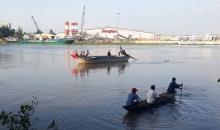 long an nam thanh nien bi duoi nuoc