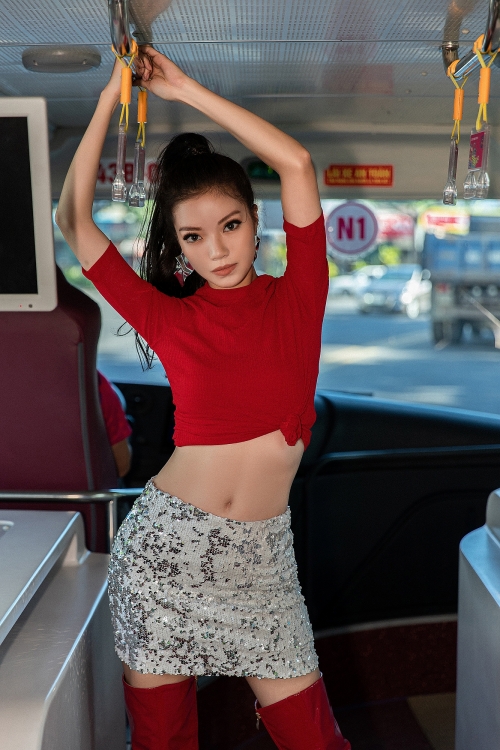 nguoi dep miss world viet nam lot xac trong bo anh moi