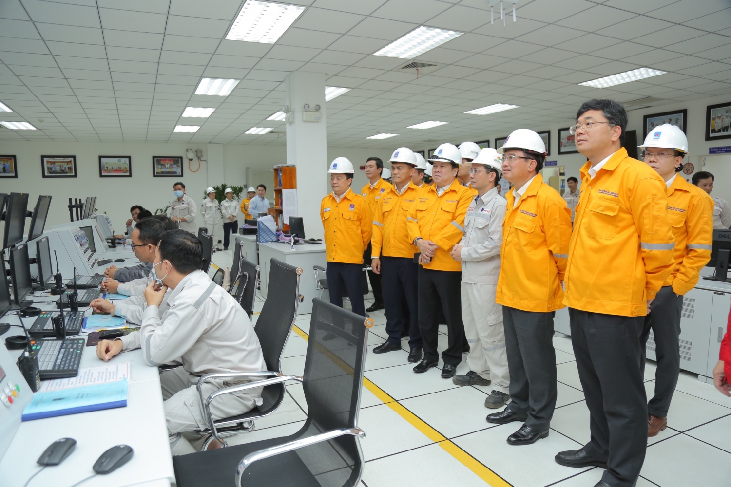 Chủ tịch Ủy ban Quản lý vốn Nhà nước tại doanh nghiệp thăm và làm việc tại Cụm Khí - Điện - Đạm Cà Mau