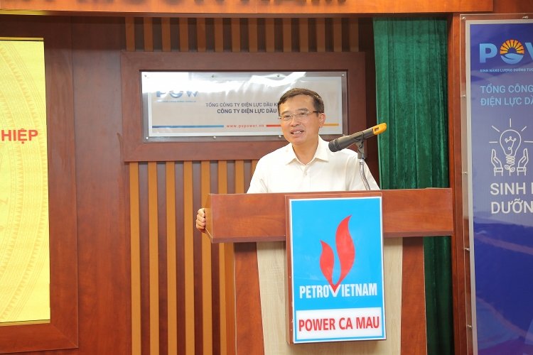 Chủ tịch Ủy ban Quản lý vốn Nhà nước tại doanh nghiệp thăm và làm việc tại Cụm Khí - Điện - Đạm Cà Mau