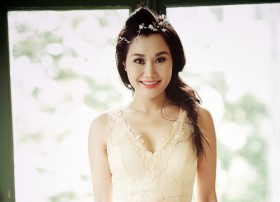 MC Nguyệt Ánh: “Tôi thích một đám cưới nhẹ nhàng!”