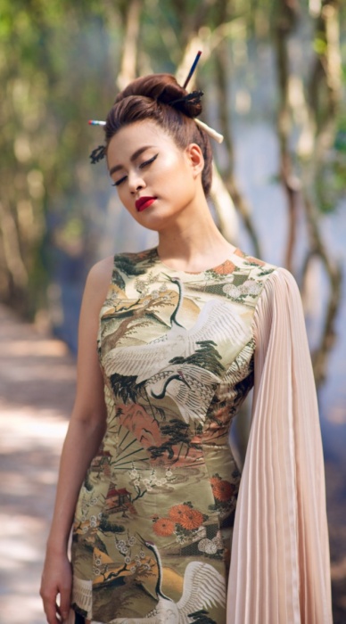 hoa than doc dao cua hoang thuy linh trong banh troi nuoc