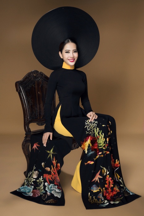 Hoa khôi Nam Em mang áo dài Việt đến Miss Earth 2016 tin nhap 20160806073719