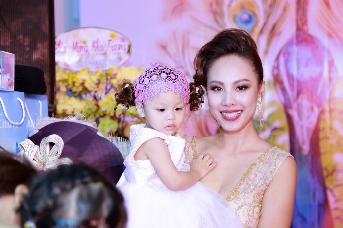 mc do phuong thao 10 nam mot chang duong
