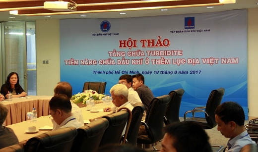 hoi thao khoa hoc ve tang chua turbidite