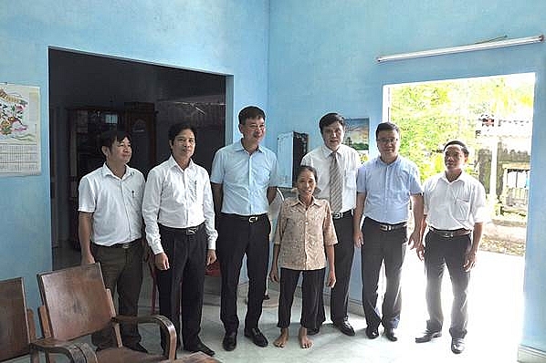 PVFCCo khánh thành, bàn giao trường tiểu học và nhà Đại đoàn kết pvfcco khanh thanh ban giao truong tieu hoc va nha dai doan ket