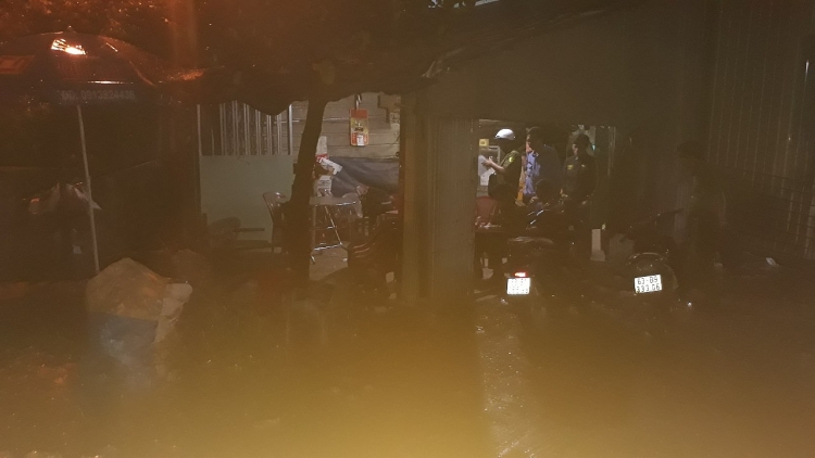 tien giang di doi no hai nguoi thuong vong