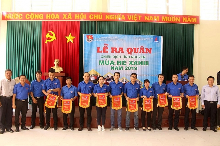 chum anh dau an chien dich mua he xanh 2019 cua tuoi tre dau khi