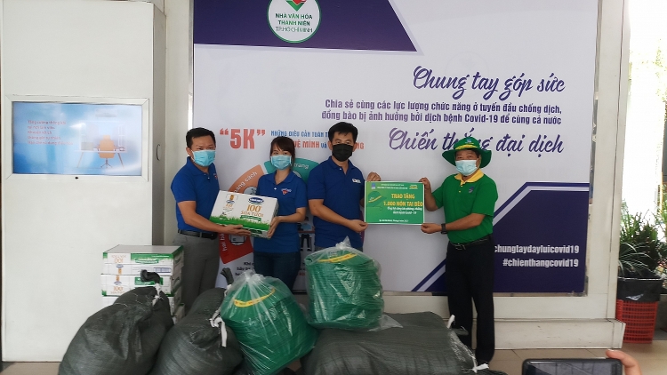 Nỗ lực và tấm lòng của PVFCCo trong đại dịch Covid 19