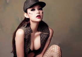 Sao nữ mặc phản cảm nhất showbiz Việt