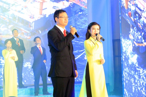 chum anh linh linh hoi dien tieng hat cho mua boi thu 2015