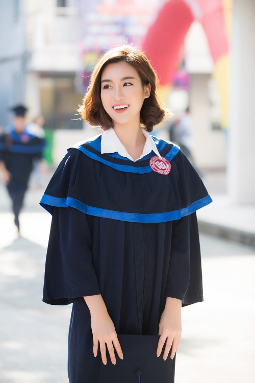 het nhiem ky hoa hau do my linh du dinh du hoc anh
