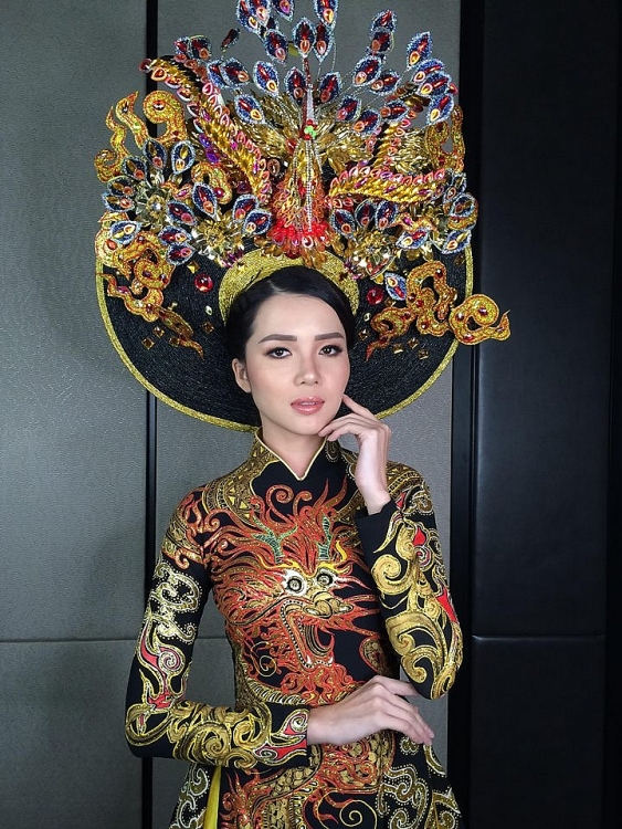 hoa khoi thuy vi dat giai trang phuc truyen thong dep nhat
