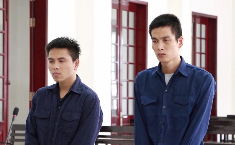 vinh long 2 sieu trom lanh an 5 nam tu