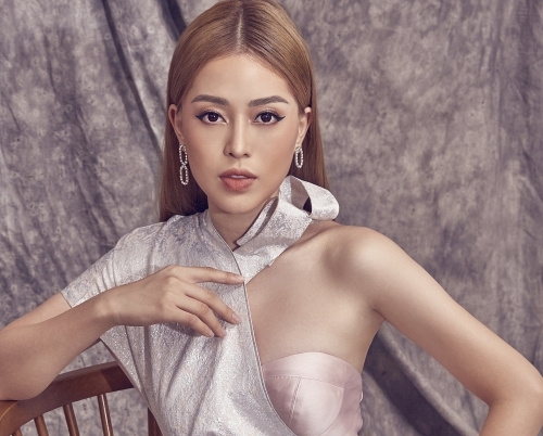 Á hậu Bùi Phương Nga đẹp cuốn hút trong bộ ảnh nửa kín nửa hở