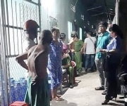 nam thanh nien dung dao dam vao co nguoi ban banh mi