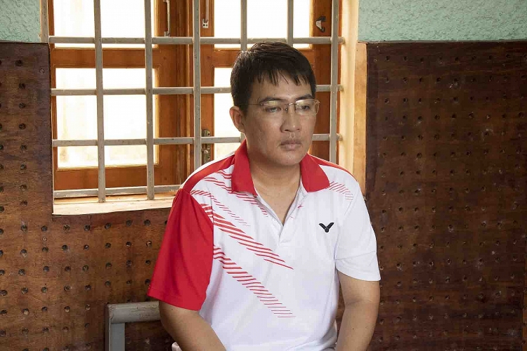 vinh long bat giam nhan vien ngan hang lua dao tren 35 ty dong