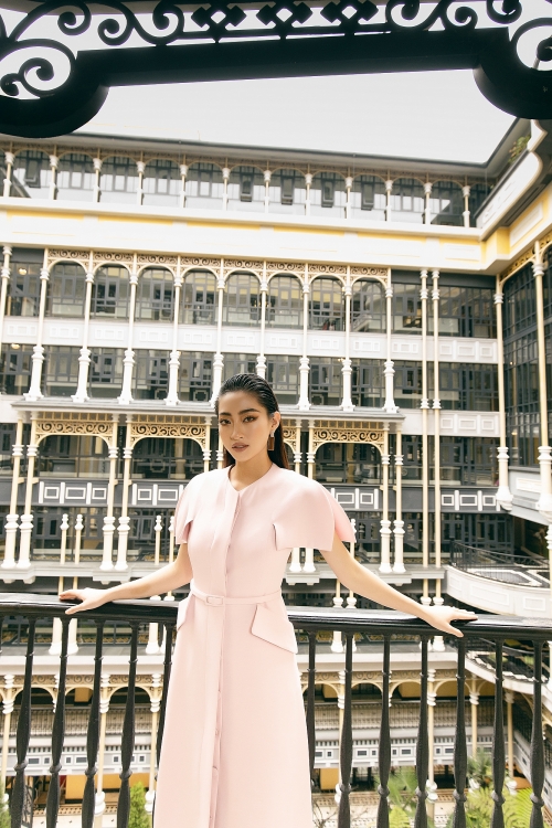 Hoa hậu Lương Thùy Linh “đẹp mê hồn” với trang phục Thu - Đông
