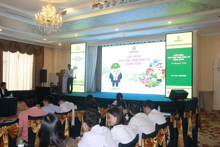 Phân bón Cà Mau tổ chức gặp mặt nhà đầu tư năm 2020