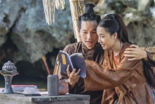 nha phuong tai xuat showbiz sau tin don sinh con gai dau long