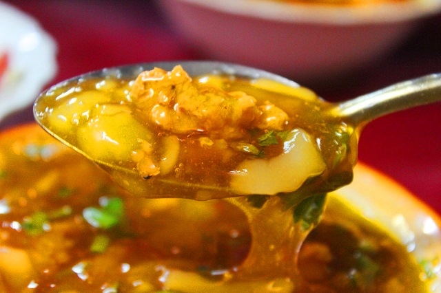 Nam Pho cake - As delicate as the soul of the ancient capital