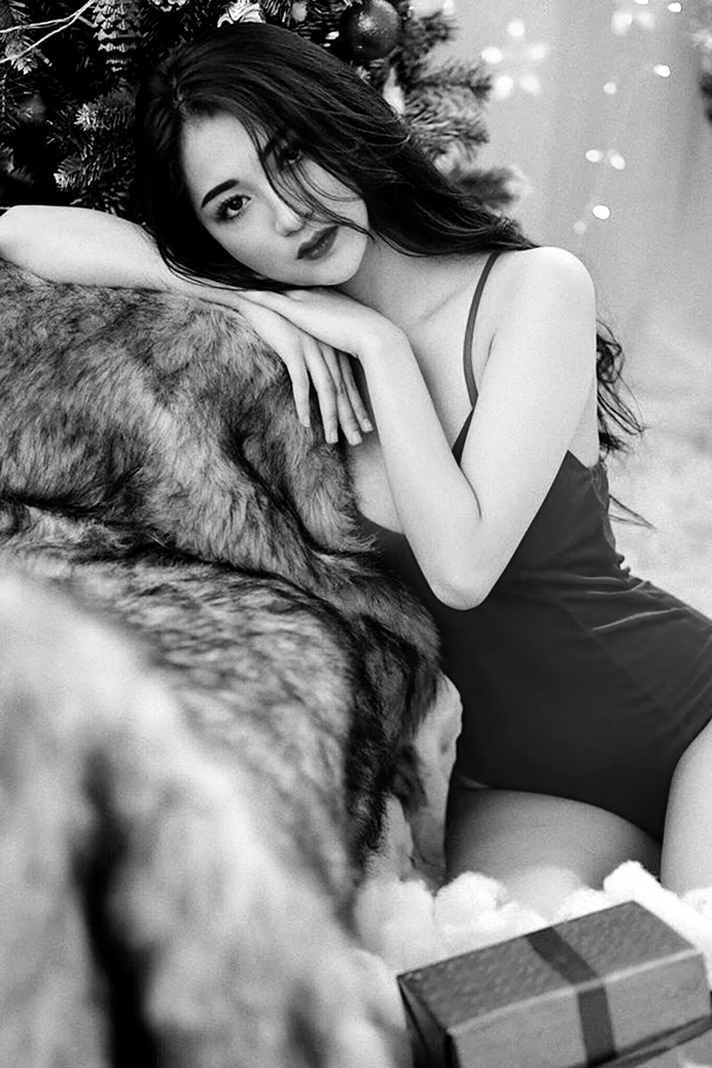 Bộ ảnh độc đáo của Vũ Thị Anh Thư, hot girl phim 'Về nhà đi con'