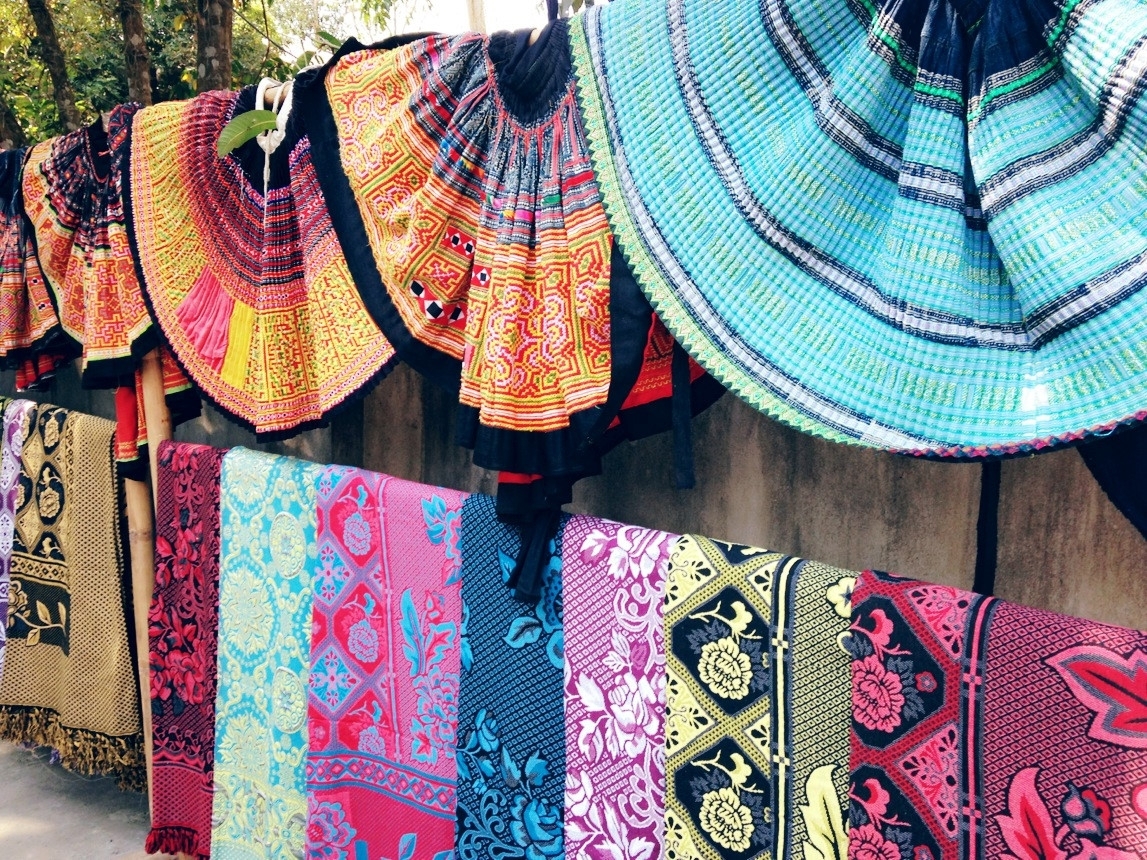 The beauty of the ancient villages of Mai Chau - Hoa Binh