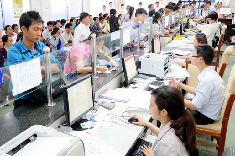 vi 8 thu tuc phai thuc hien chi so khoi su kinh doanh cua viet nam giam 11 bac