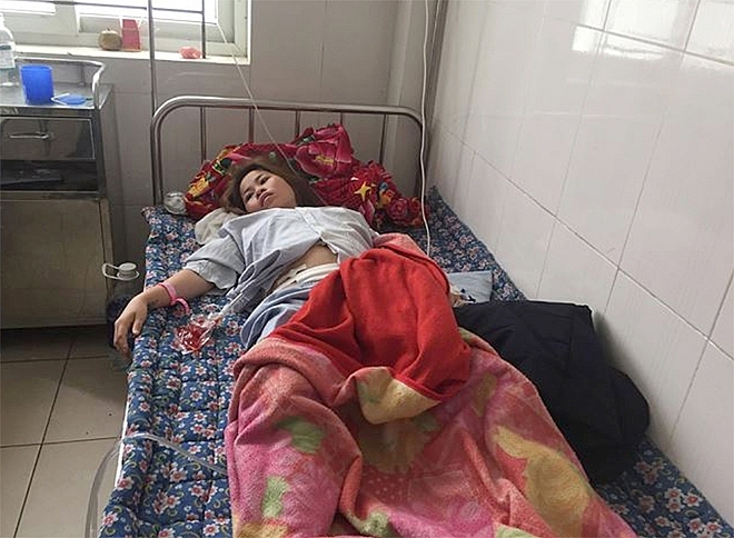 bac si cat voi trung khong bao voi benh nhan