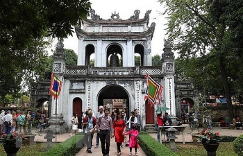 Hà Nội yêu cầu đóng cửa các di tích, quán bar, karaoke đến hết tháng 3
