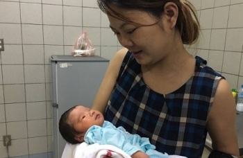 Sản phụ suy thận giai đoạn cuối sinh con an toàn