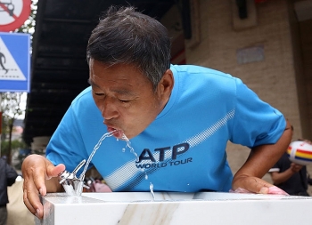 Hà Nội lắp đặt ba trụ nước sạch miễn phí