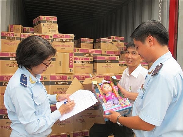 giam 12600 mat hang thuoc dien kiem tra chuyen nganh