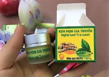 Thu hồi kem mụn gia truyền nghệ tươi trà xanh