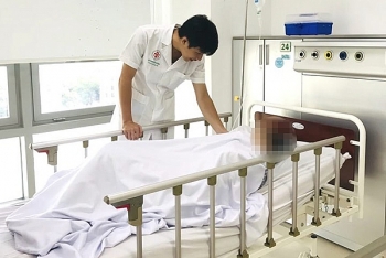 Luyện giáo phái lạ, một người bệnh tim bị đột quỵ