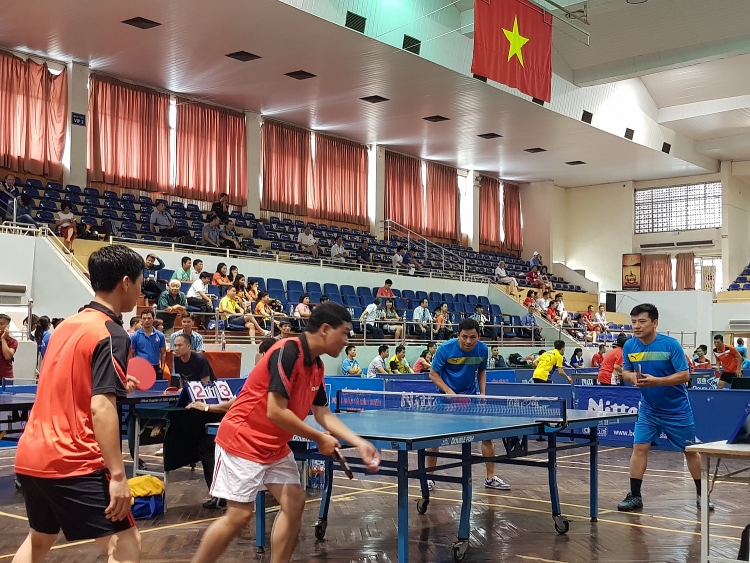 khoi tranh giai bong ban cup hoi nha bao viet nam lan thu xii