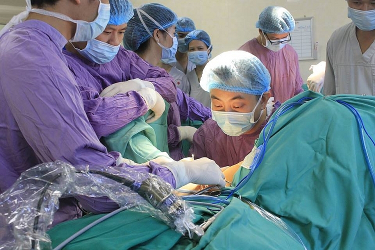 benh vien e tao hinh am dao thanh cong cho mot phu nu