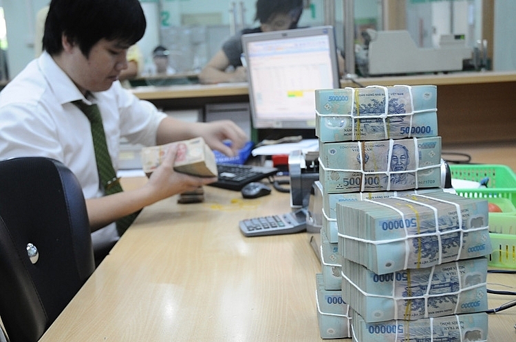 thu ngan sach nha nuoc dat gan 892 nghin ty dong