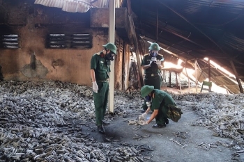 Lên phương án tiêu độc nhà kho Rạng Đông