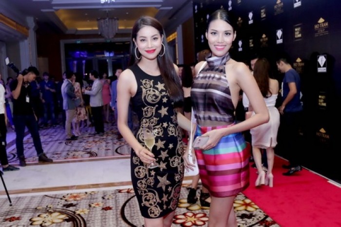 thuc hu cuoc chien pham huong lan khue