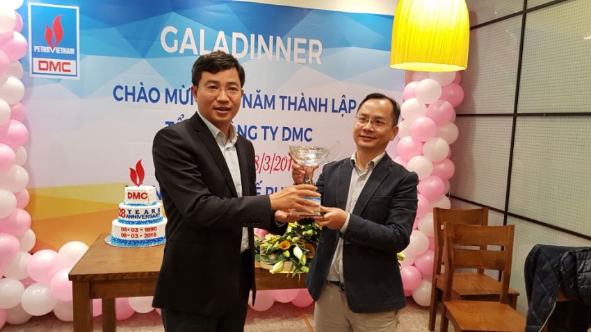 teambuilding ky niem 28 nam thanh lap va ngay quoc te phu nu 83