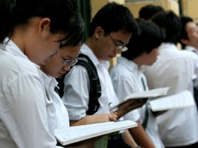 Không đồng nhất 2 đợt thi tốt nghiệp