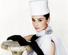 Vợ chồng Beckham lọt vào Top 10 Fashion Icon