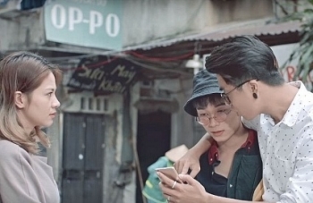 Quảng cáo “lố” trong video ca nhạc?