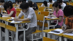 "Quay cuồng" thi thử đại học