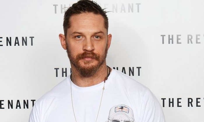 tom hardy hoa than thanh nguoi hung don mccullin