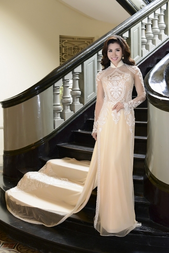 nguyet anh lan dau lo dien sau dam cuoi voi chong an do