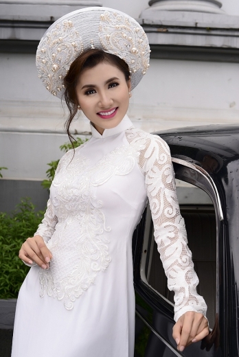 nguyet anh lan dau lo dien sau dam cuoi voi chong an do