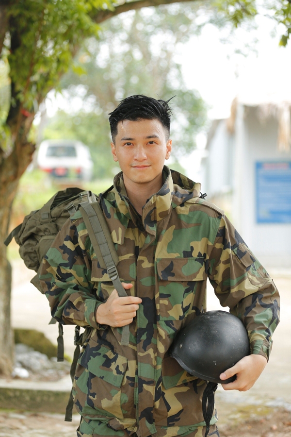 chua thay phim remake nao lan dan nhu hau due mat troi