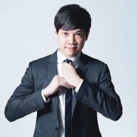 lo dien nguoi tinh cua hoa hau thu thao